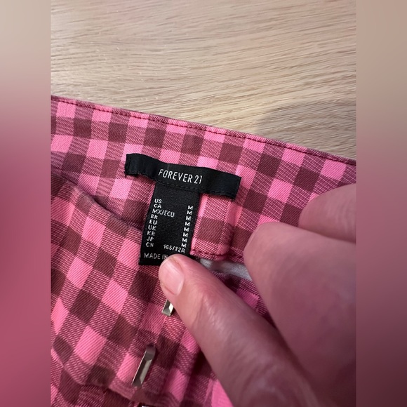 NWT Plaid Pink Gingham Stretchy Flare Low Rise Women's 👖 Pants 💖💫 Medium - Picture 13 of 15